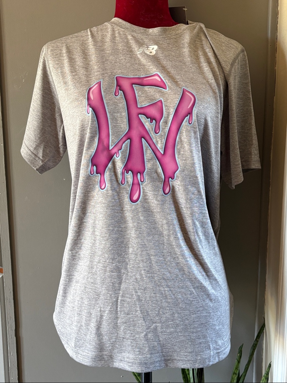 WOW FACTOR Baseball New Balance Gray T-Shirt with Pink Drip WF Graphic NWT